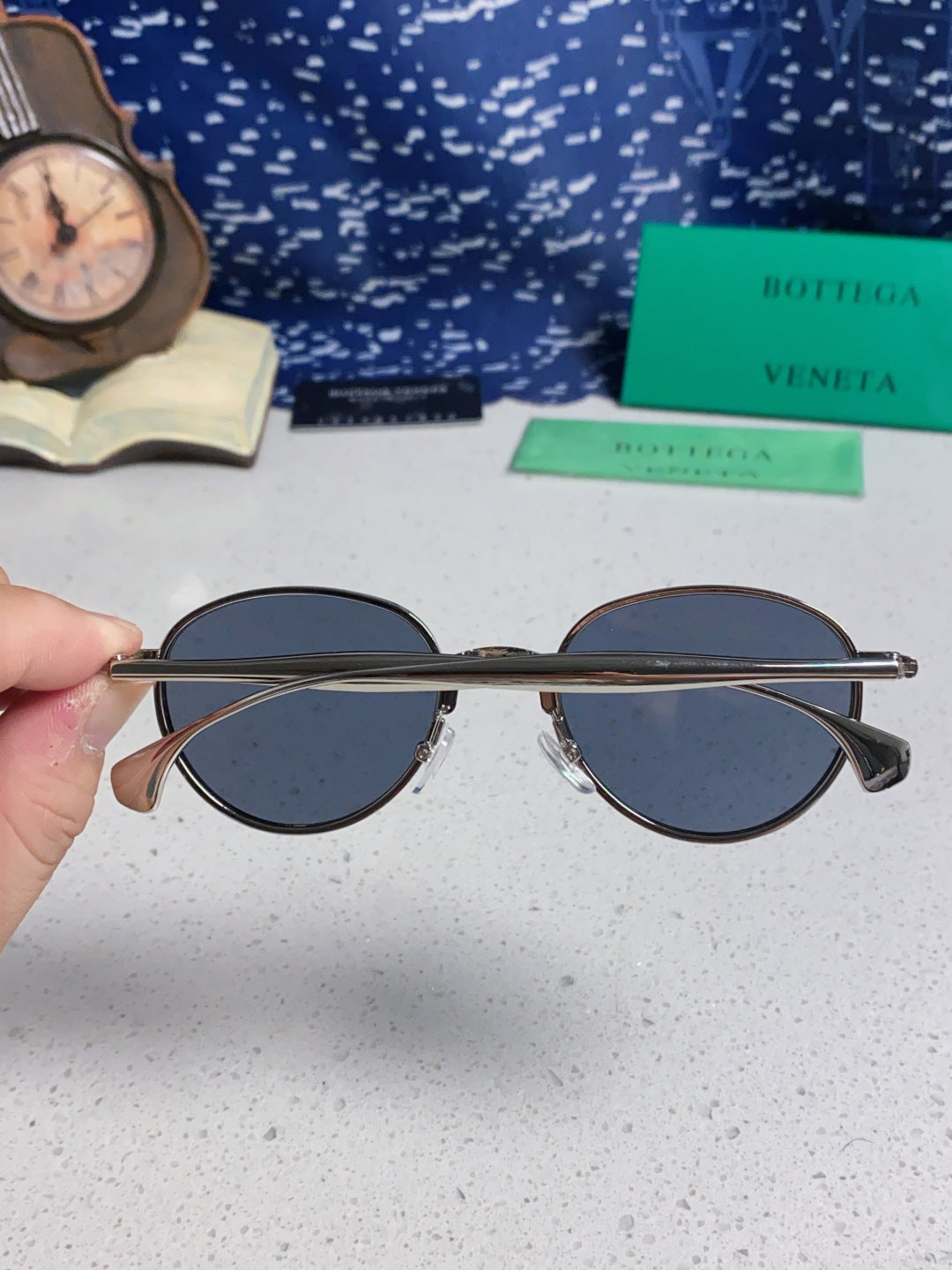 Bottega Veneta BV1396 Metal Oval Blue Lens Sunglasses for Men & Women - 358861 - detail image 5