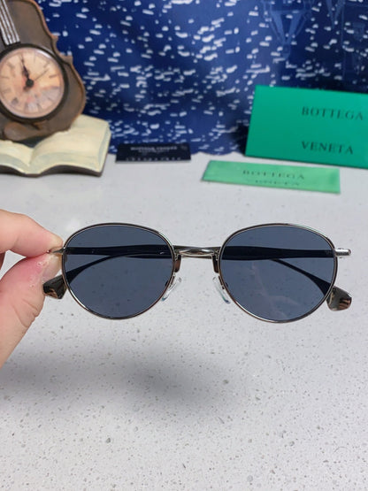 Bottega Veneta BV1396 Metal Oval Blue Lens Sunglasses for Men & Women - 358861 - detail image 4