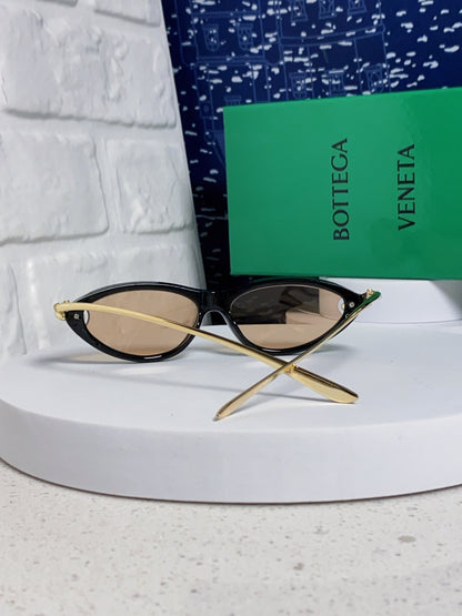 Bottega Veneta BV1390 Cat-Eye Gold Lens Sunglasses for Women - 358862 - detail image 3
