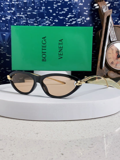 Bottega Veneta BV1390 Cat-Eye Gold Lens Sunglasses for Women - 358862