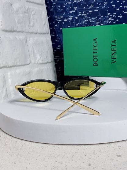 Bottega Veneta BV1390 Cat-Eye Yellow Lens Sunglasses for Women - 358863 - detail image 3
