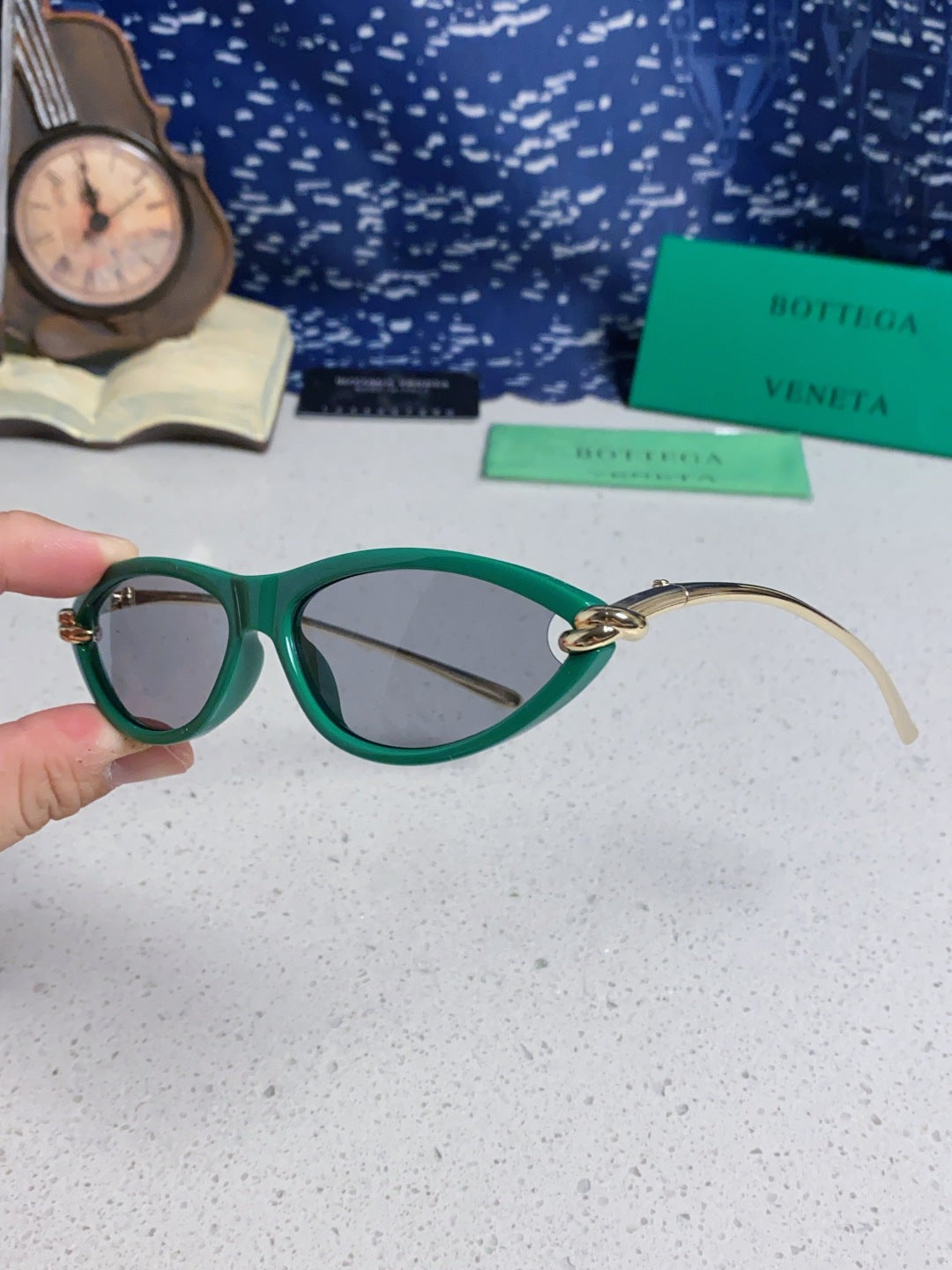 Bottega Veneta BV1390 Cat-Eye Green Lens Sunglasses for Women - 358864 - detail image 6