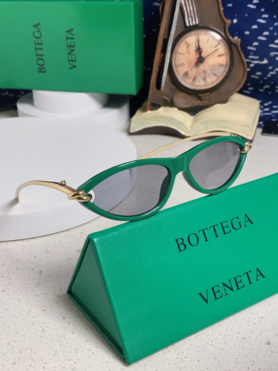 Bottega Veneta BV1390 Cat-Eye Green Lens Sunglasses for Women - 358864 - detail image 9