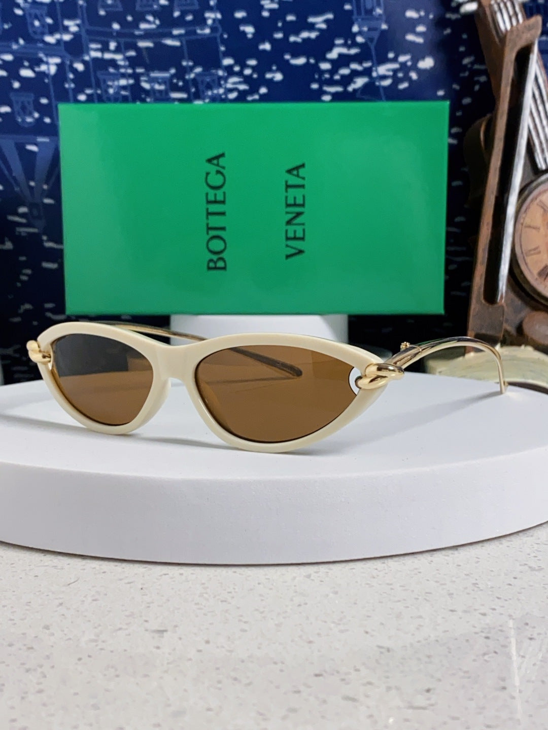 Bottega Veneta BV1390 Cat-Eye Brown Lens Sunglasses for Women - 358865