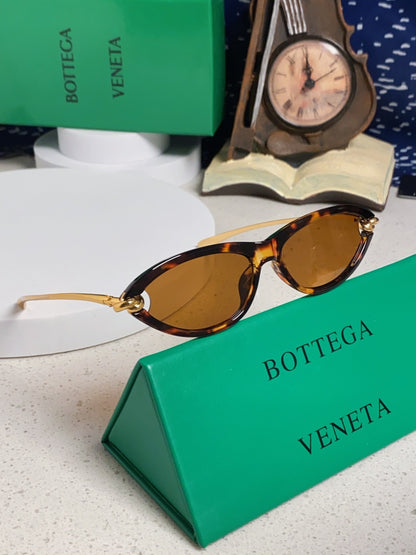 Bottega Veneta BV1390 Cat-Eye Brown Lens Sunglasses for Women - 358866 - detail image 9