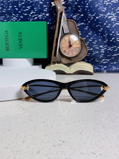 Bottega Veneta BV1390 Cat-Eye Blue Lens Sunglasses for Women - 358867 - detail image 8