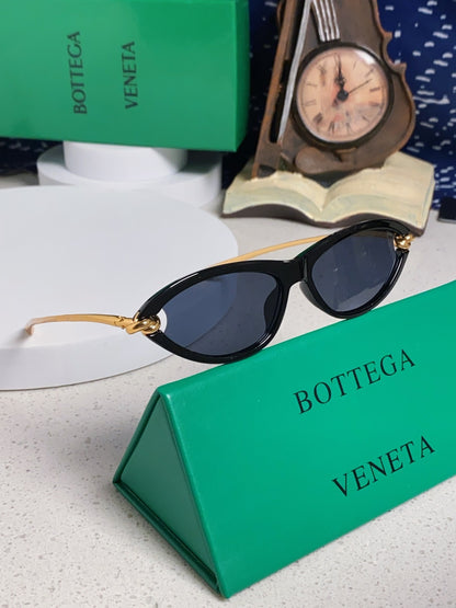 Bottega Veneta BV1390 Cat-Eye Blue Lens Sunglasses for Women - 358867 - detail image 9