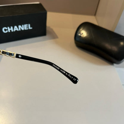 Chanel Oversized Silver Lens Sunglasses for Men & Women - 493546 - detail image 9