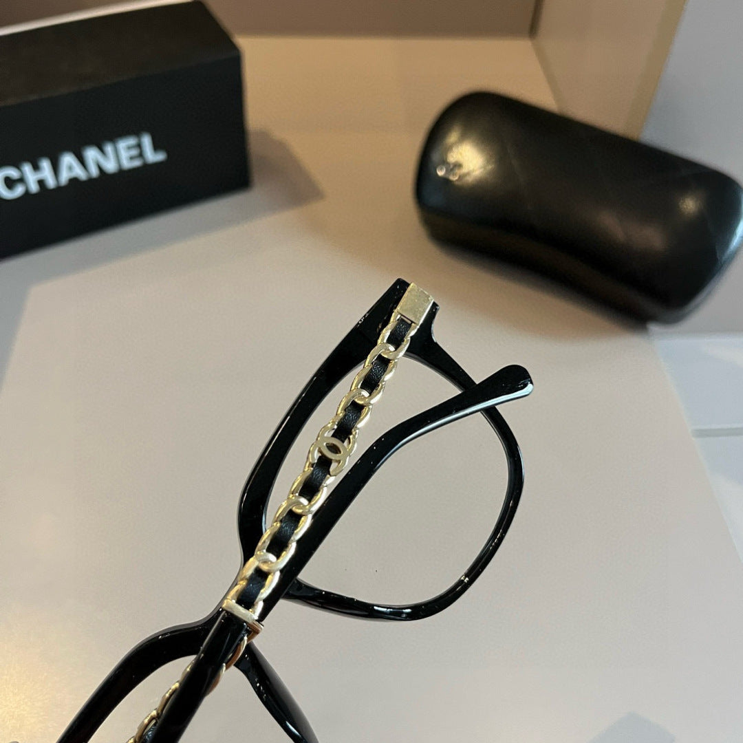 Chanel Oversized Silver Lens Sunglasses for Men & Women - 493546 - detail image 8