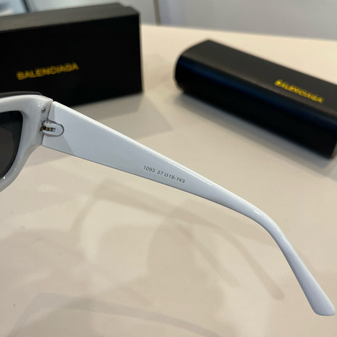 Balenciaga Rectangular Silver Lens Sunglasses for Men & Women - 432549 - detail image 7