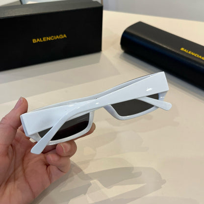 Balenciaga Rectangular Silver Lens Sunglasses for Men & Women - 487500 - detail image 9