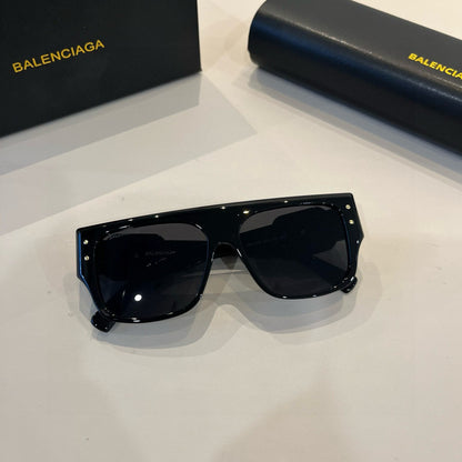 Balenciaga Rectangular Black Lens Sunglasses for Men & Women - 399132 - detail image 5