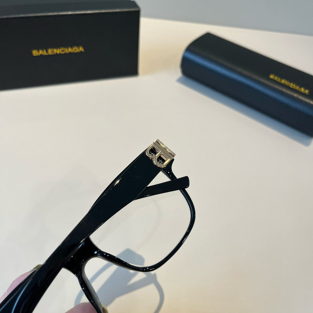 Balenciaga Folding Square Black Lens Sunglasses for Men & Women - 416140 - detail image 8