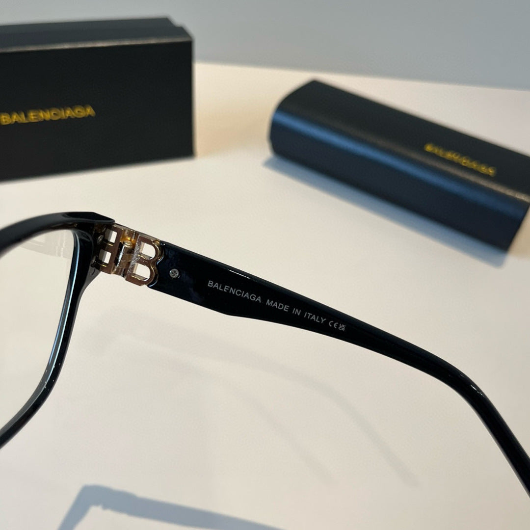 Balenciaga Folding Square Black Lens Sunglasses for Men & Women - 416090 - detail image 9