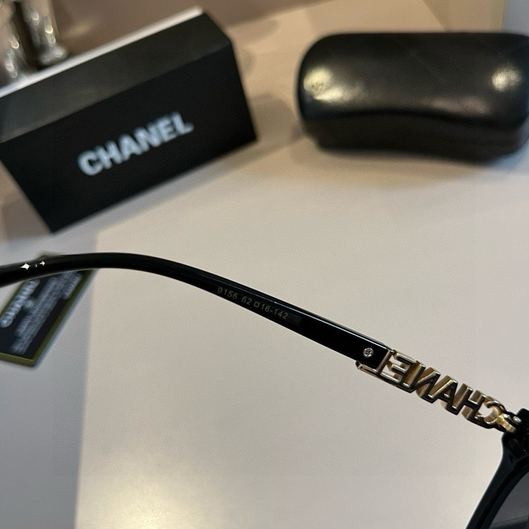 Chanel Fashion Gold Lens Sunglasses for Men & Women - 493457 - detail image 8