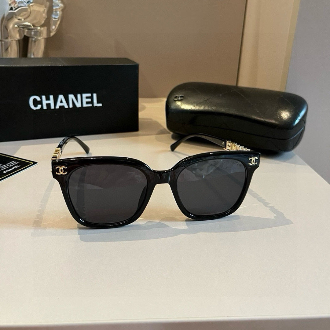 Chanel Fashion Gold Lens Sunglasses for Men & Women - 493457 - detail image 4