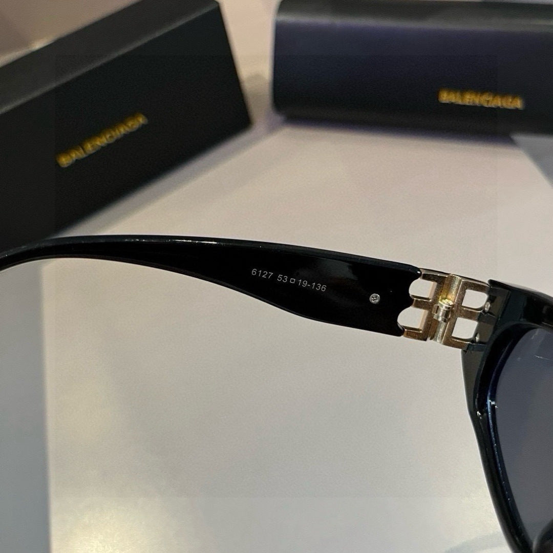 Balenciaga Rectangular Gold Lens Sunglasses for Men & Women - 466044 - detail image 7