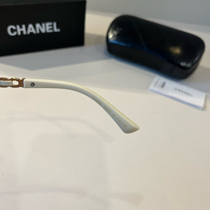 Chanel Oversized Black Lens Sunglasses for Men & Women - 493481 - detail image 9