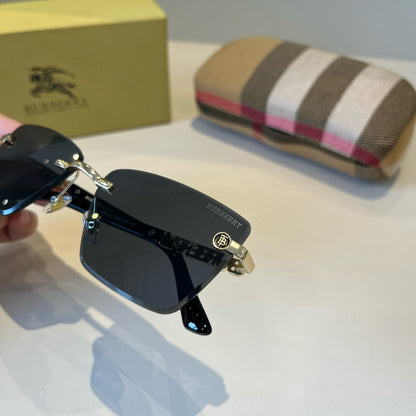 Burberry Fashion Silver Lens Sunglasses for Women - 466001 - detail image 4