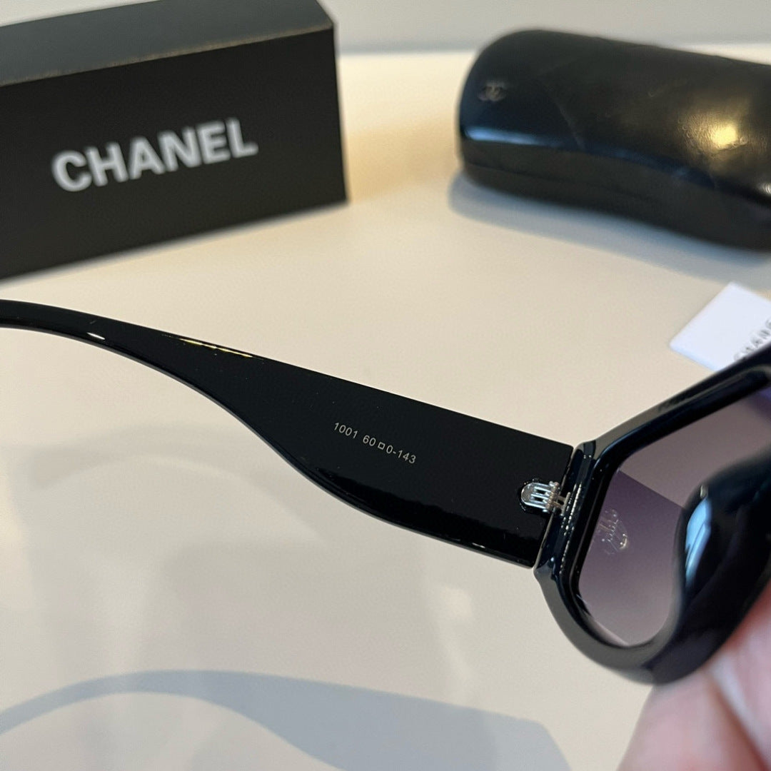 Chanel Fashion Gold Lens Sunglasses for Men & Women - 493572 - detail image 6