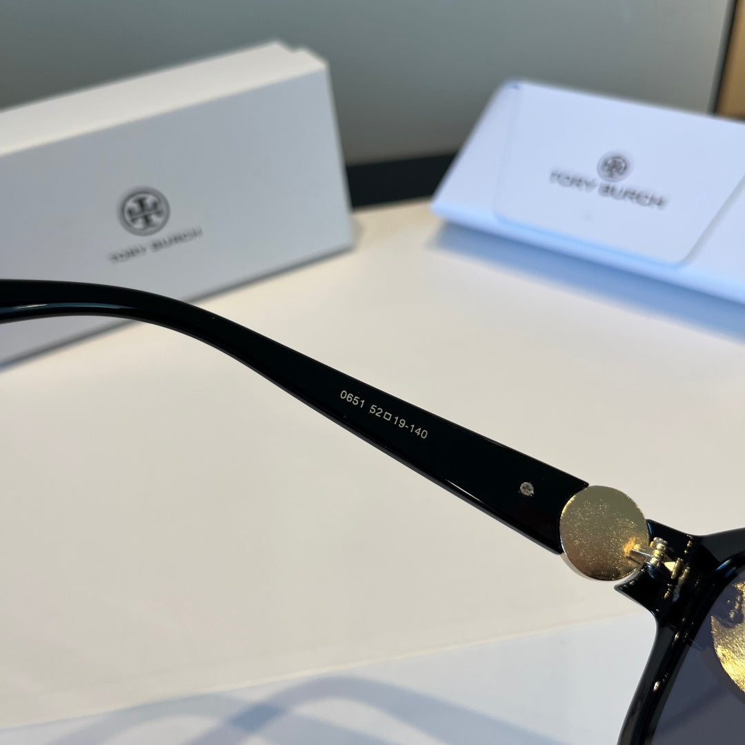 Burberry Fashion Black Lens Sunglasses for Men & Women - 158545 - detail image 6