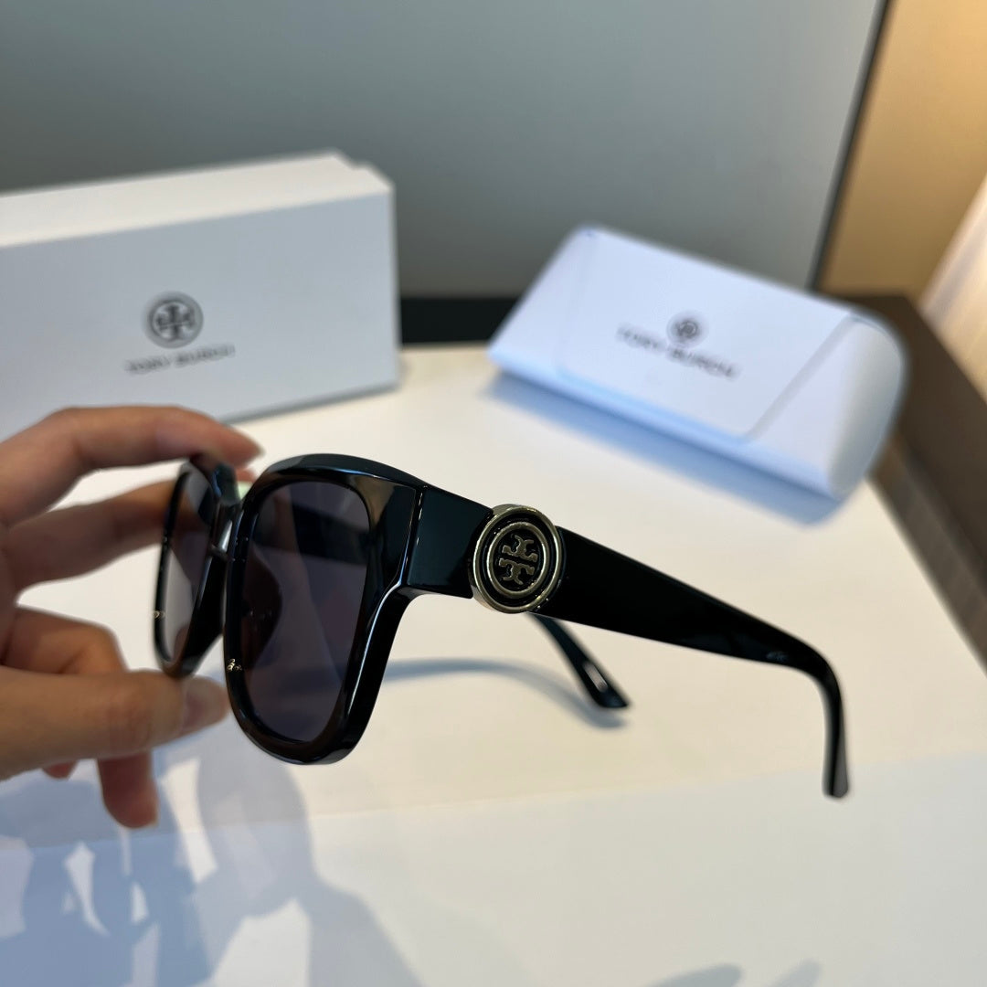 Burberry Fashion Black Lens Sunglasses for Men & Women - 449589 - detail image 4