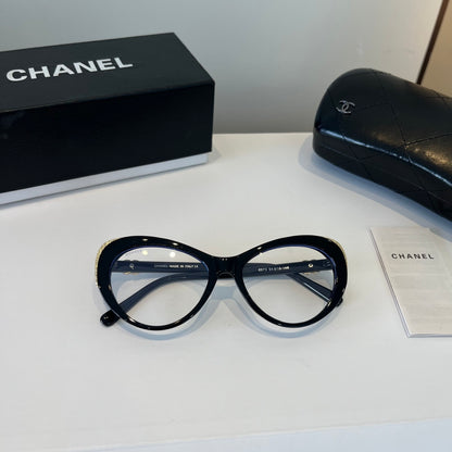 Chanel Cat-Eye Silver Lens Sunglasses for Men & Women - 493541 - detail image 10