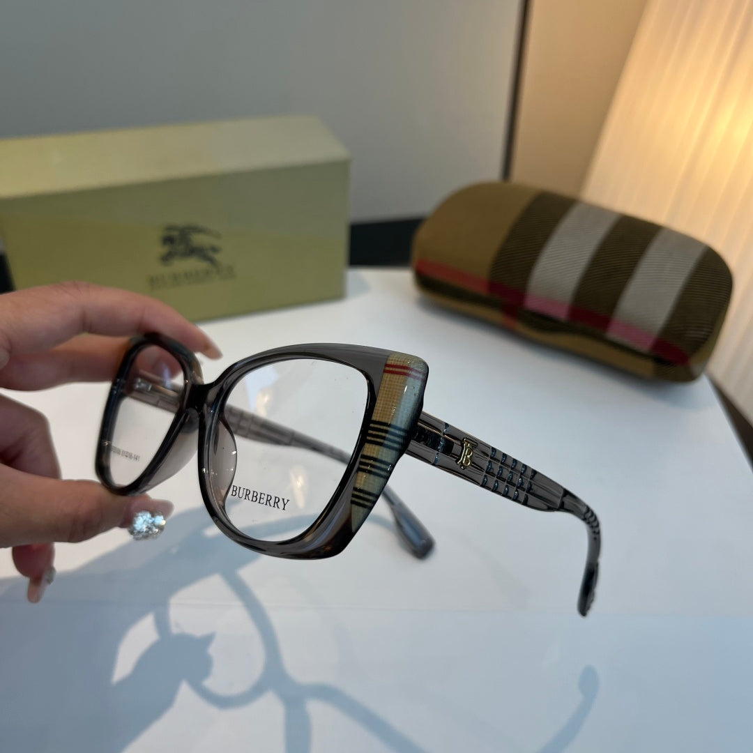 Burberry Fashion Silver Lens Sunglasses for Men & Women - 382898 - detail image 3
