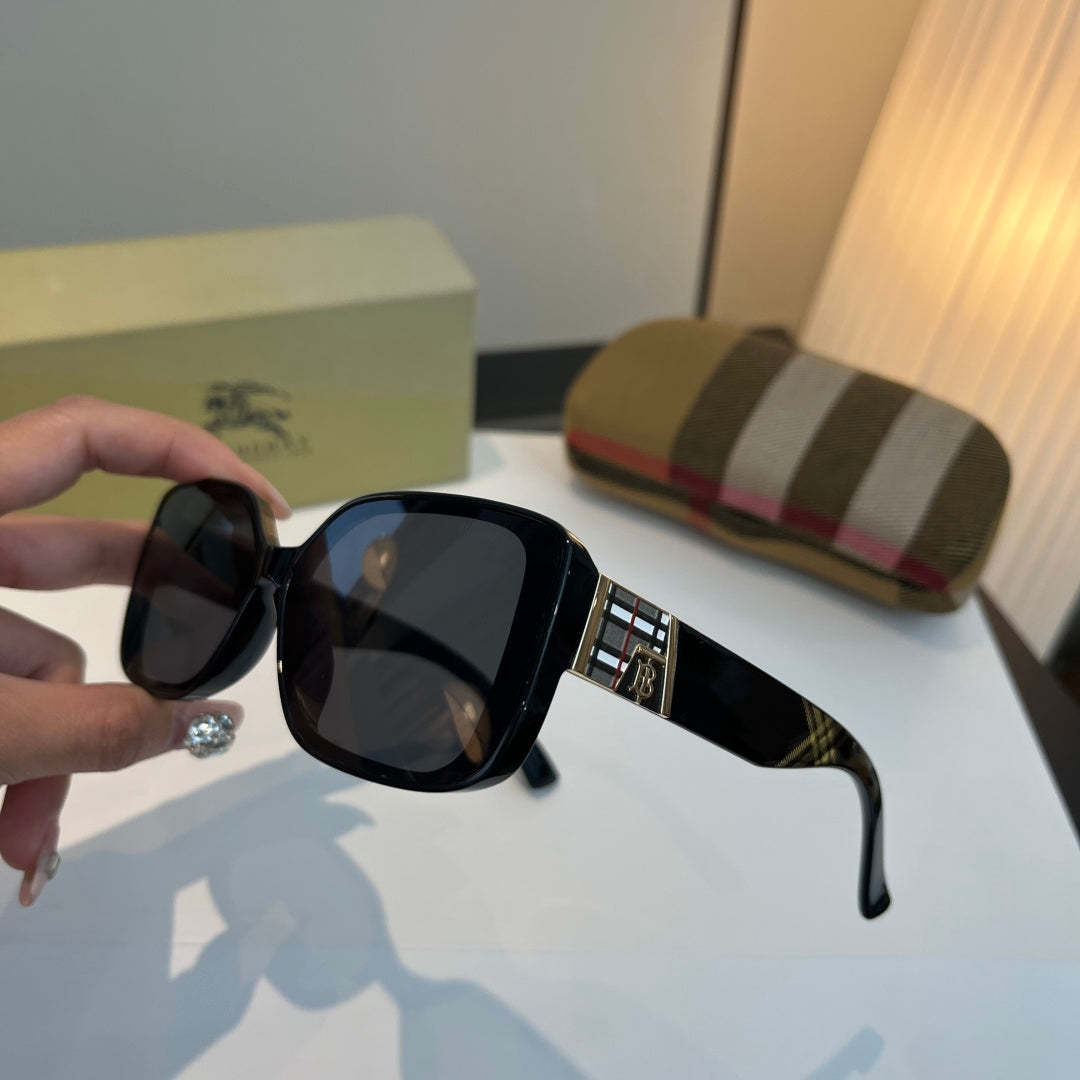Burberry Fashion Black Lens Sunglasses for Men & Women - 382895 - detail image 4