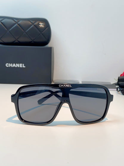Chanel CH9158 Oversized Gray Lens Sunglasses for Men & Women - detail image 2