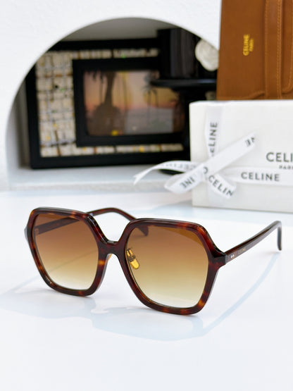 Celine CL40230F Fashion Silver Lens Sunglasses for Men & Women - detail image 3