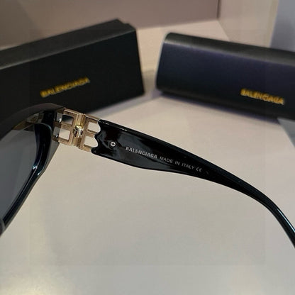 Balenciaga Rectangular Gold Lens Sunglasses for Men & Women - detail image 5