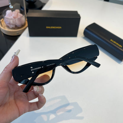 Balenciaga Rectangular Brown Lens Sunglasses for Men & Women - 158567 - detail image 7