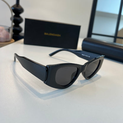 Balenciaga Rectangular Black Lens Sunglasses for Men & Women - 158569