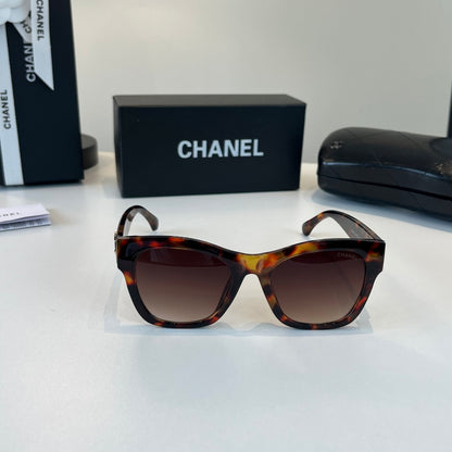 Chanel Oversized Black Lens Sunglasses for Women - 493472 - detail image 2