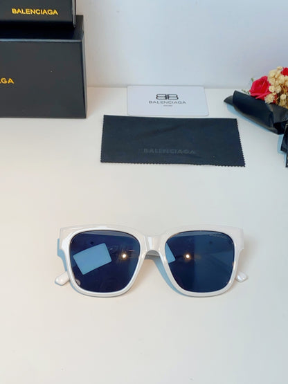 Balenciaga Fashion Silver Lens Sunglasses for Men & Women - 358654 - detail image 9