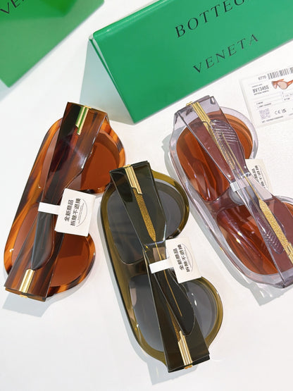 Bottega Veneta BV1345 Fashion Black Lens Sunglasses for Men & Women - detail image 7