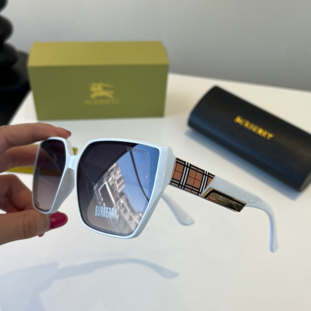 Burberry Fashion Silver Lens Sunglasses for Men & Women - 432467 - detail image 9