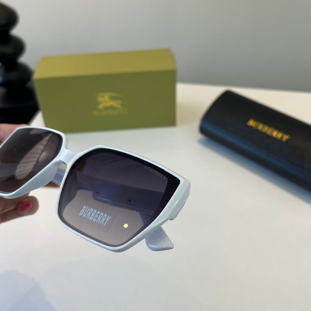 Burberry Fashion Silver Lens Sunglasses for Men & Women - 432467 - detail image 5