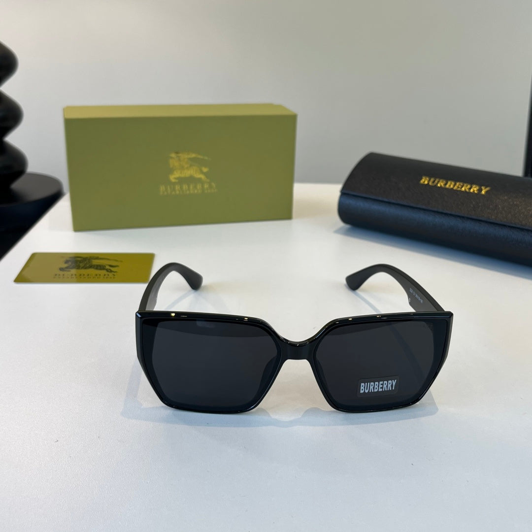 Burberry Fashion Black Lens Sunglasses for Men & Women - 432468 - detail image 2