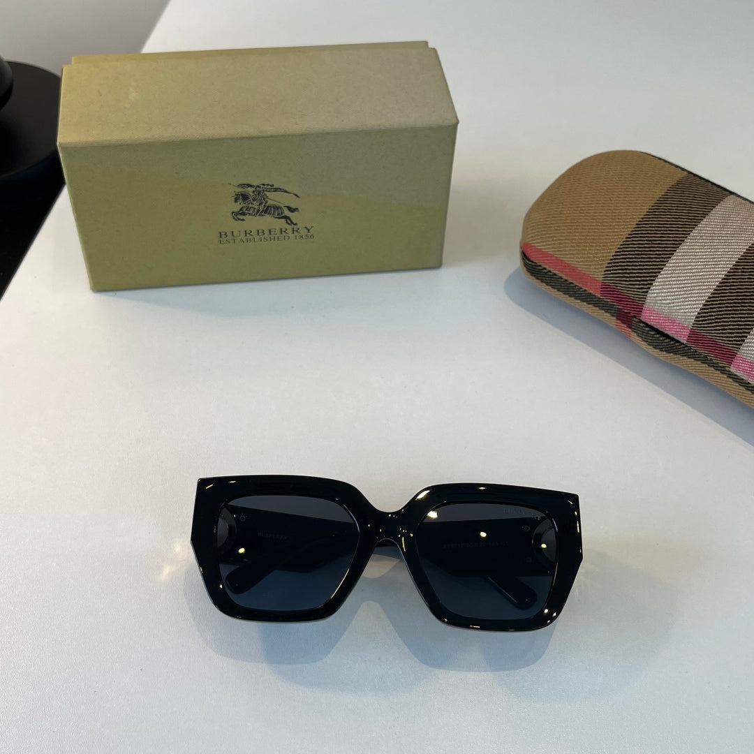 Burberry Fashion Black Lens Sunglasses for Women - 358613 - detail image 4