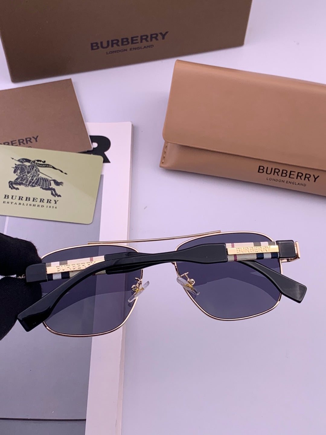Burberry B201 Aviator Blue Lens Sunglasses for Men - 399084 - detail image 5