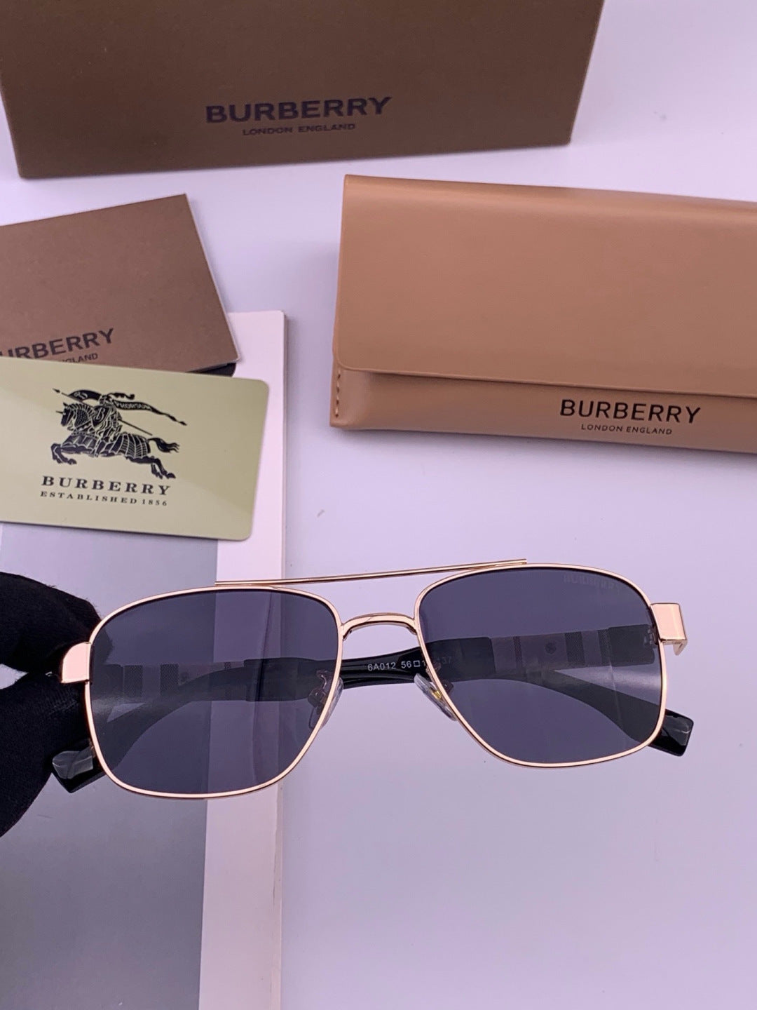 Burberry B201 Aviator Blue Lens Sunglasses for Men - 399084