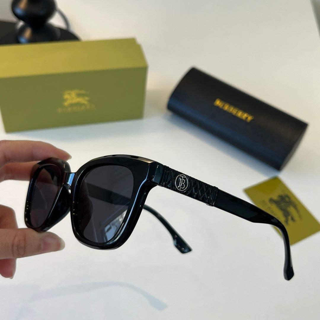 Burberry Folding Fashion Black Lens Sunglasses for Men & Women - 399121 - detail image 4