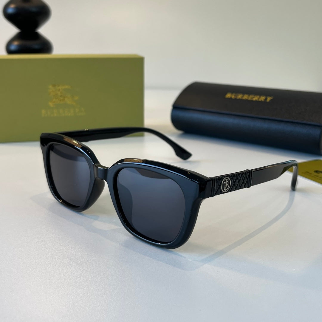 Burberry Folding Fashion Black Lens Sunglasses for Men & Women - 399121 - detail image 3