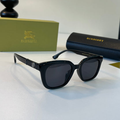 Burberry Folding Fashion Black Lens Sunglasses for Men & Women - 399121