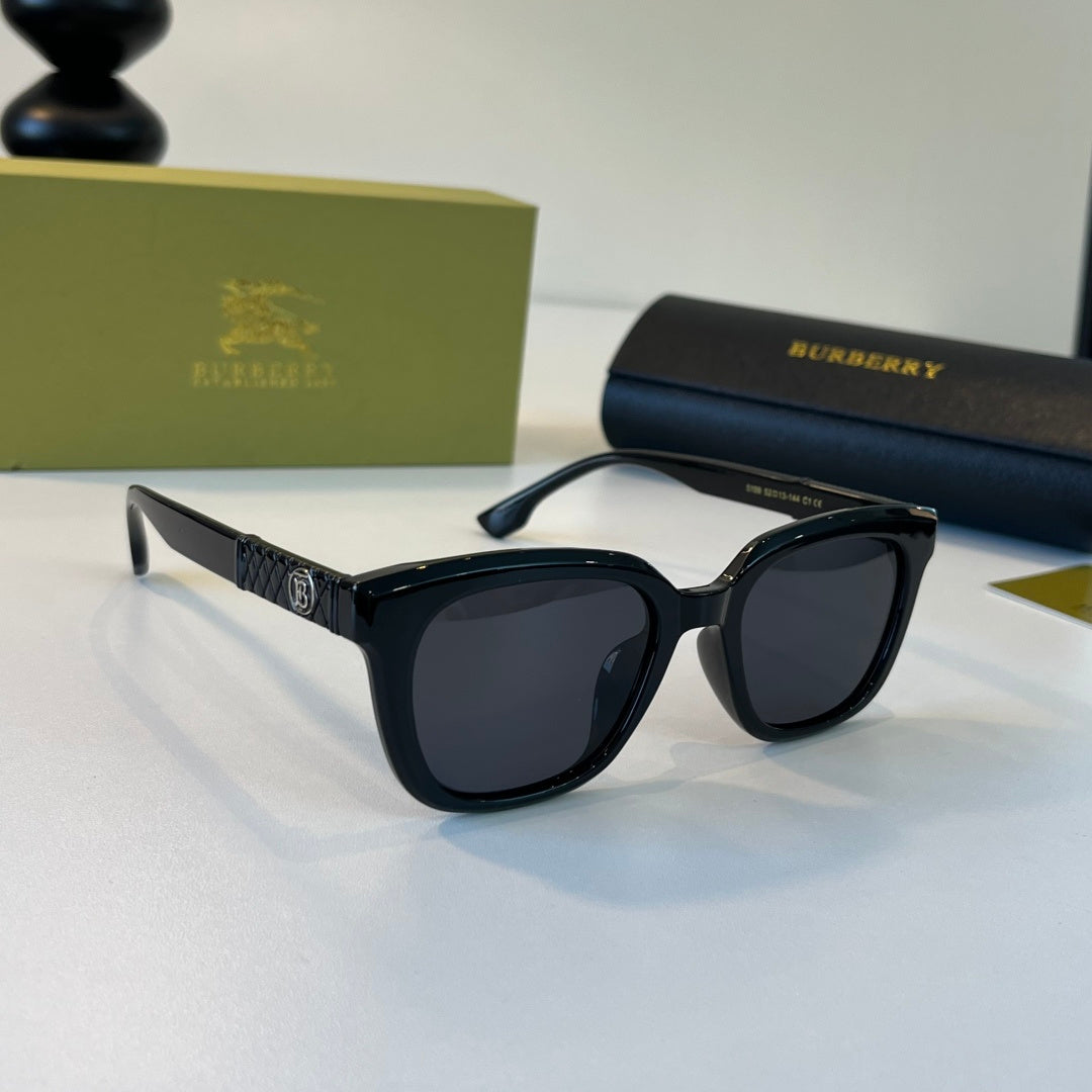 Burberry Folding Fashion Black Lens Sunglasses for Men & Women - 432496
