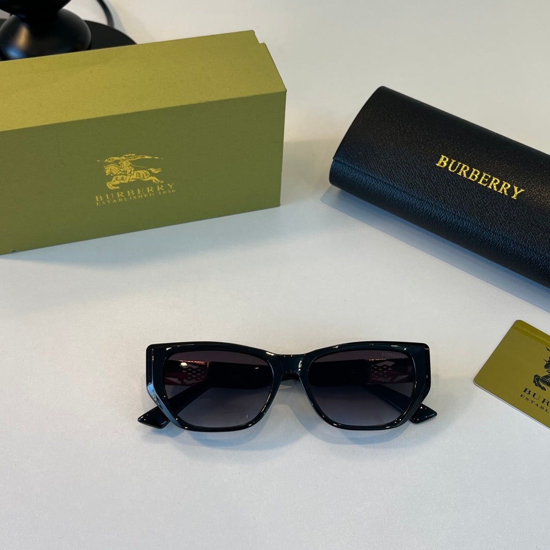 Burberry Folding Fashion Black Lens Sunglasses for Men & Women - 399075 - detail image 5