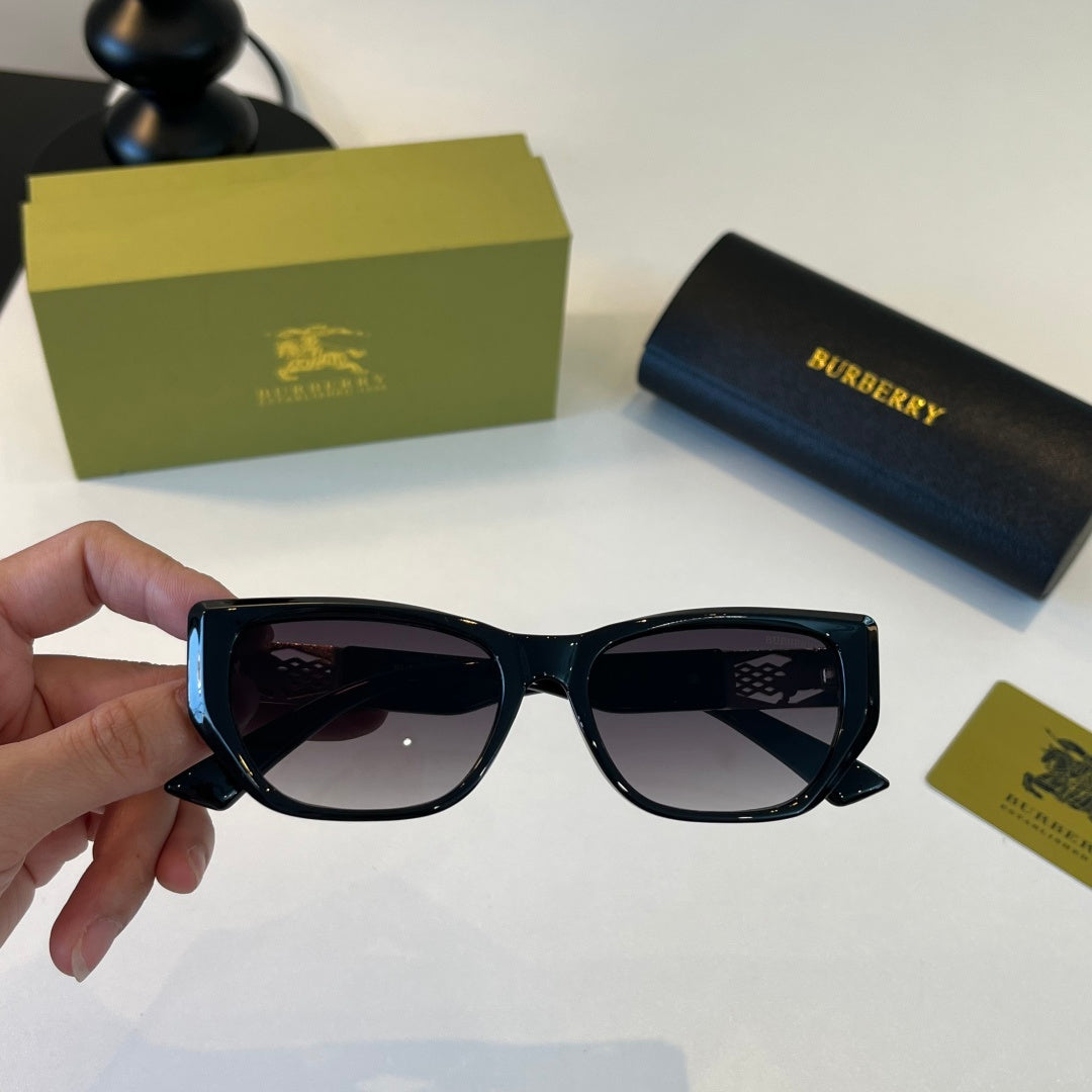 Burberry Folding Fashion Black Lens Sunglasses for Men & Women - 399075 - detail image 6