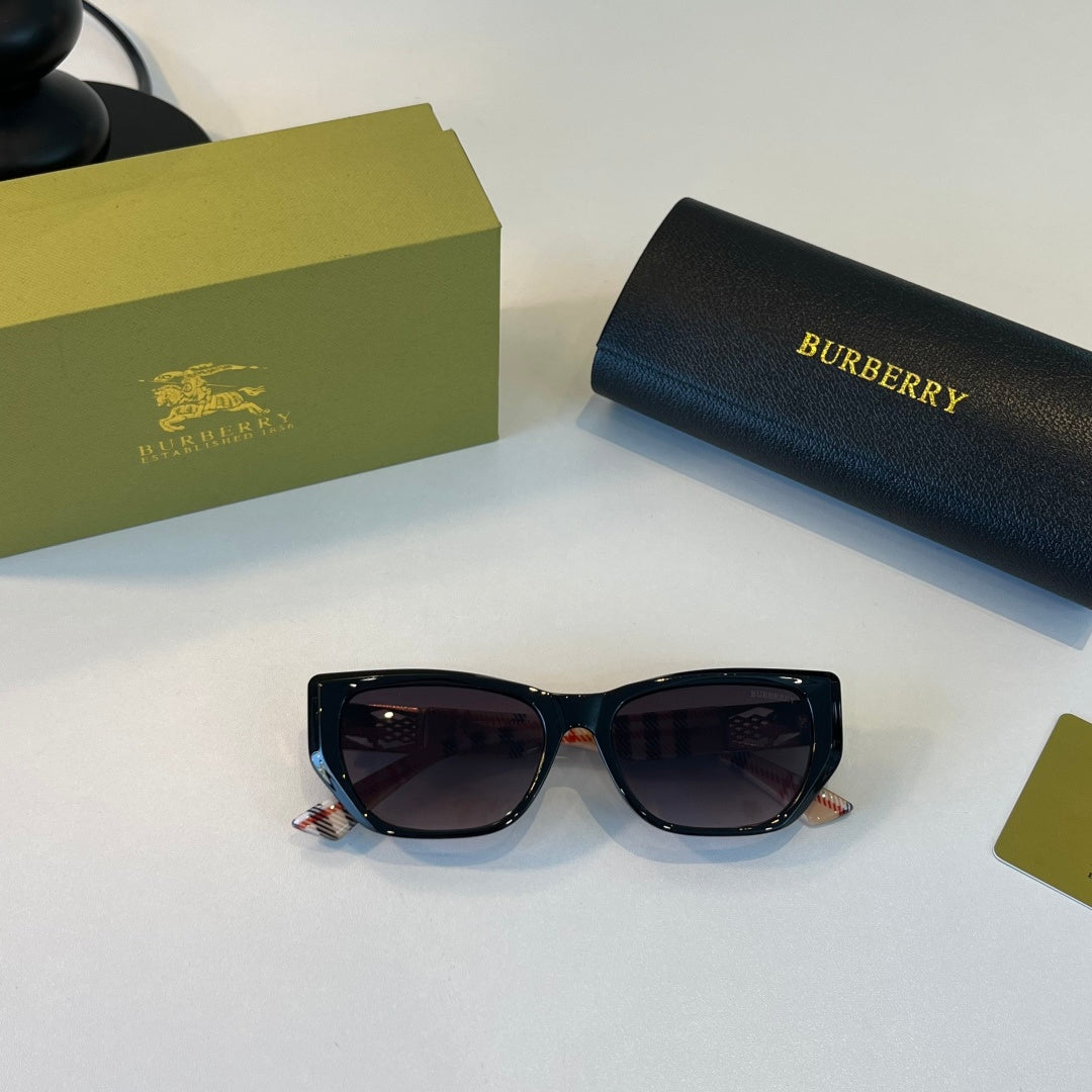 Burberry Folding Fashion Black Lens Sunglasses for Men & Women - 432498 - detail image 4